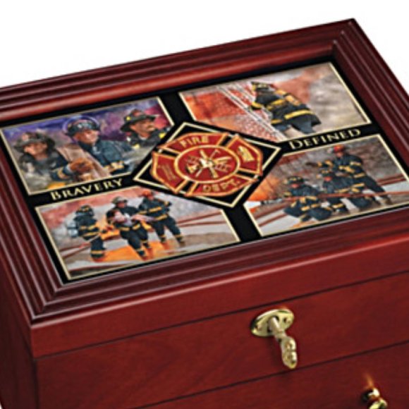 The Bradford Exchange Accents Bradford Exchange Bravery Defined